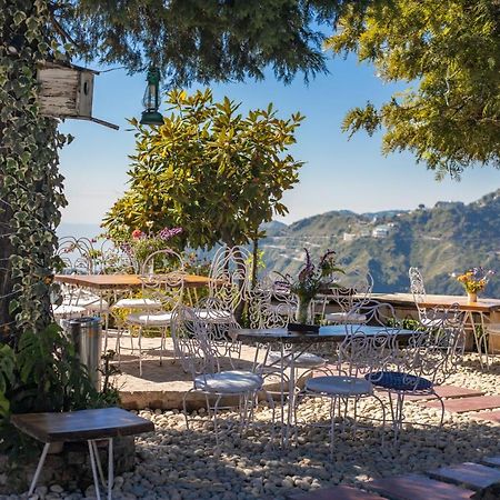 Seclude Mussoorie Hotel Exterior photo