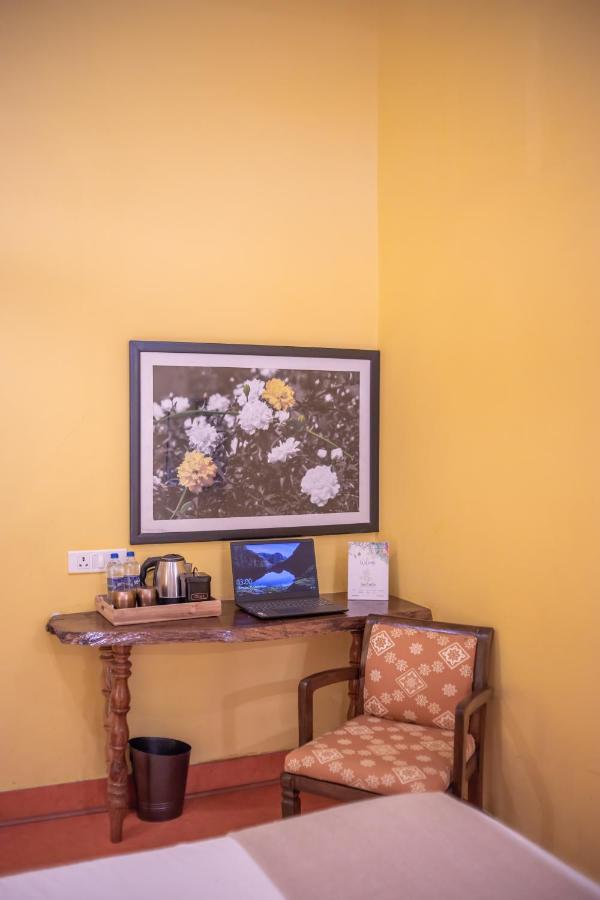 Seclude Mussoorie Hotel Exterior photo
